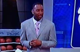 Tracy McGrady In the Biggest Suit Ever