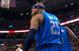 Vince Carter Dunks On Queue In Toronto