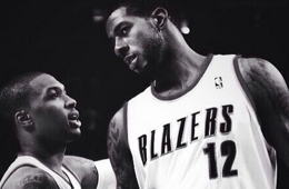 LaMarcus Aldridge and Damian Lillard Run Wild For 77 Points
