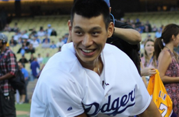 Jeremy Lin Throws Out First Pitch At LA Dodgers Game