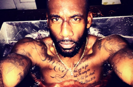 Amare Stoudemire Treats Himself To a Red Wine Bath