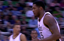 Derrick Favors Drops 29 Points and 12 Rebounds On Knicks
