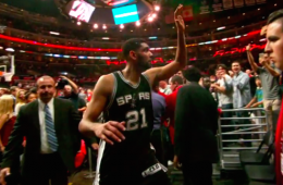 Tim Duncan Gets a Double-Double In Big Win