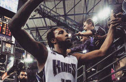Derrick Williams Sign with Knicks