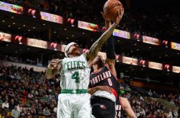 Isaiah Thomas Leads Celtics to 12th Straight Home Win