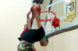 Watch This Crazy Behind the Back Dunk