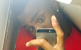 Andrew Wiggins and Airplane Bathrooms Don't Mix