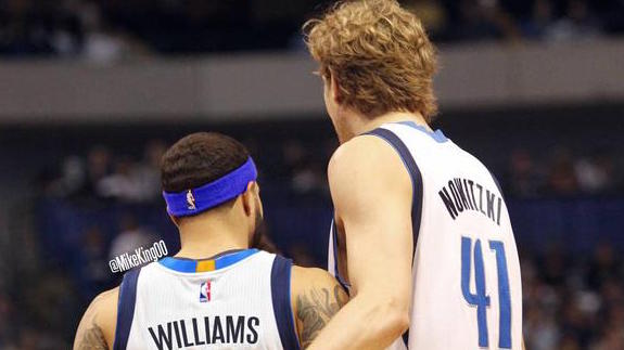 Deron Williams Joins Mavs After Nets Buyout