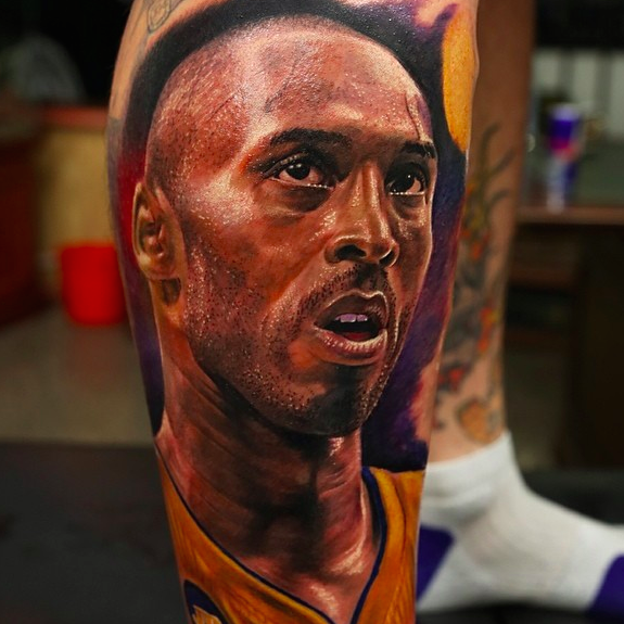 Fan Gets An Epic Kobe Bryant Tattoo On His Leg