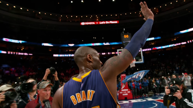 Kobe Bryant Plays His Last Game In Philly