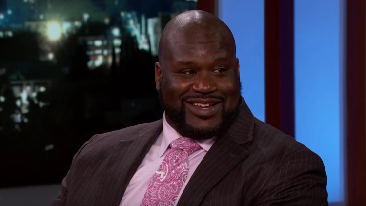 Jimmy Kimmel Surprises Shaquille O'Neal with Lakers Statue
