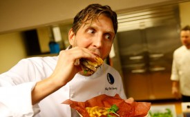 Watch Dirk Nowitzki Eat the Dirk Nowitzki Burger