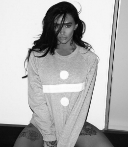 The Distraction: Mercedes Edison